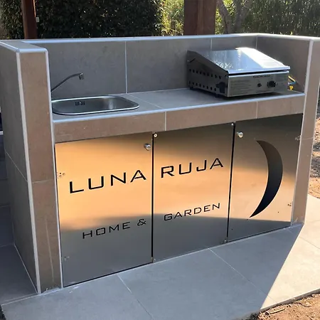 Luna Ruja Home&garden *